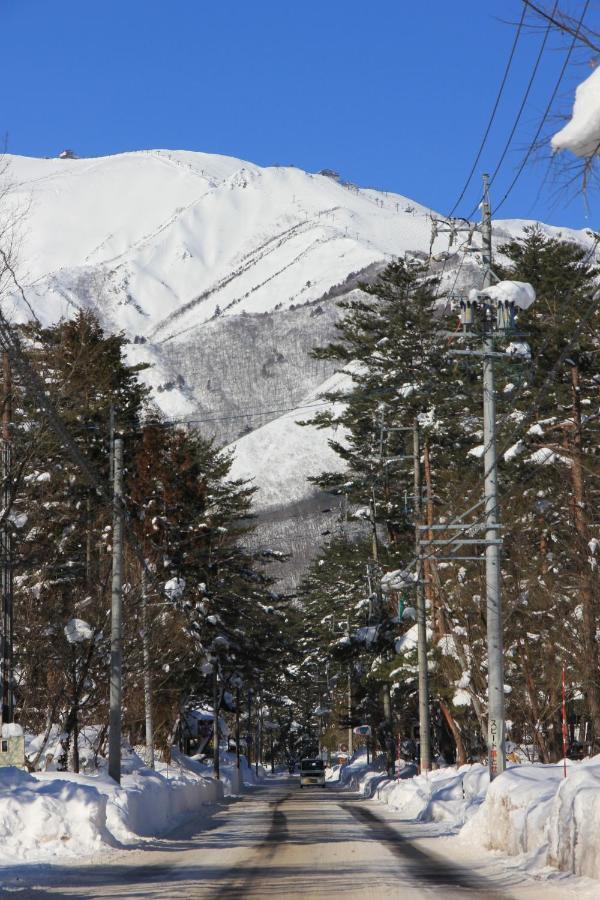 Seventh Heaven Hakuba Hotel Exterior photo